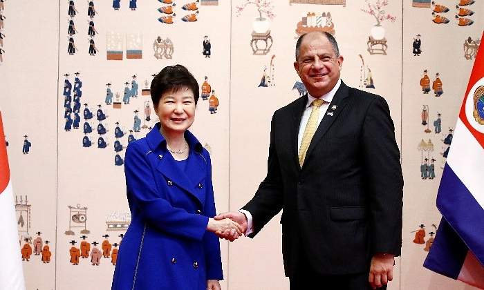 solis-costa-rica-japon-reuters.jpg