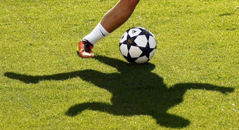 Pelota-de-futbol-Reuters.jpg