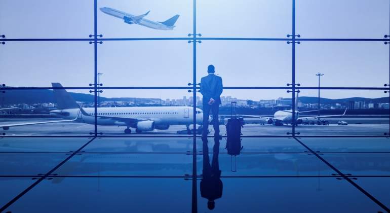 avion_aeropuerto_ejecutivo_ee.jpg