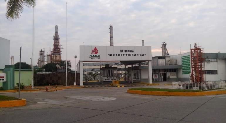 Pemex-minatitlan-770.jpg