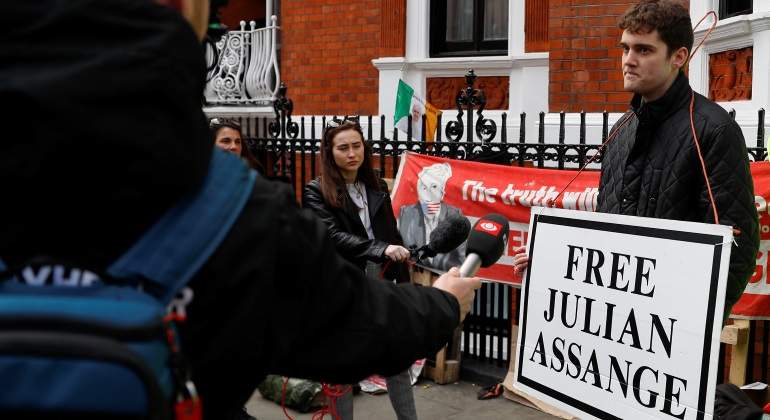 frre-julian-assange-770-reuters.jpg