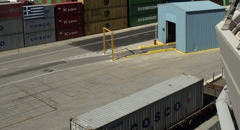 COSCO-Shipping-Lines-770-reuters.jpg