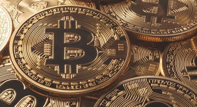 Bitcoins770.jpg