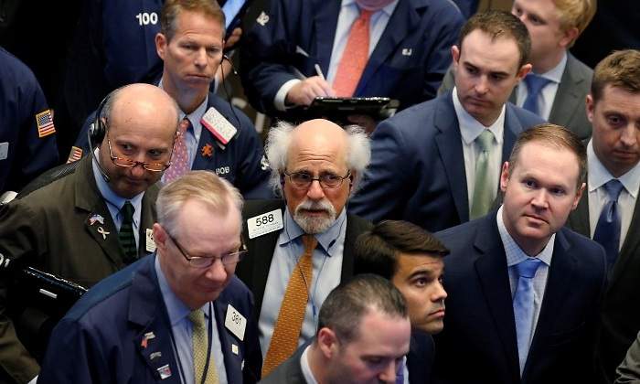 wall-street-peter-serio-gente-reuters-770x420.jpg