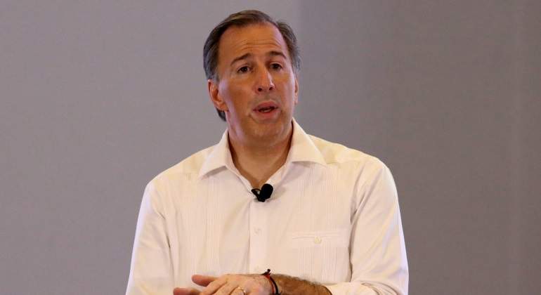 Meade-Reuters-debate.jpg