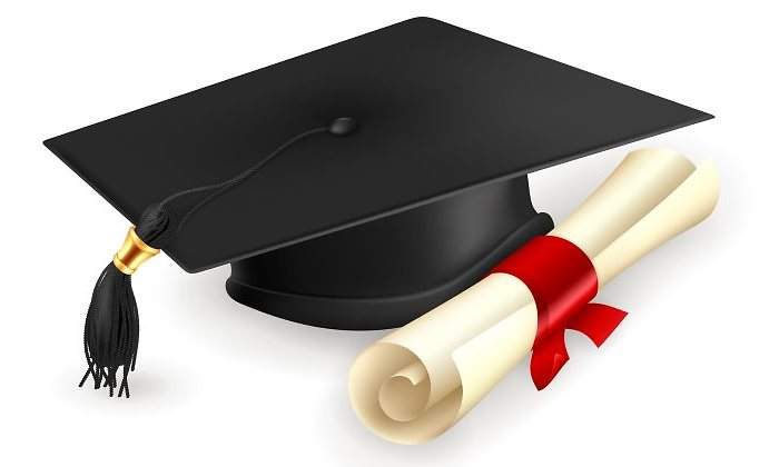 licendiado-diploma-770-dreamstime.jpg