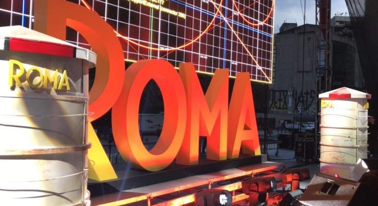 roma-monumento-a-la-revolucion.jpg