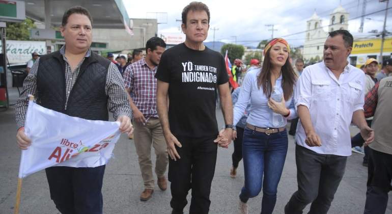 protestas-honduras-presidencia-efe-reuters-770x420.jpg
