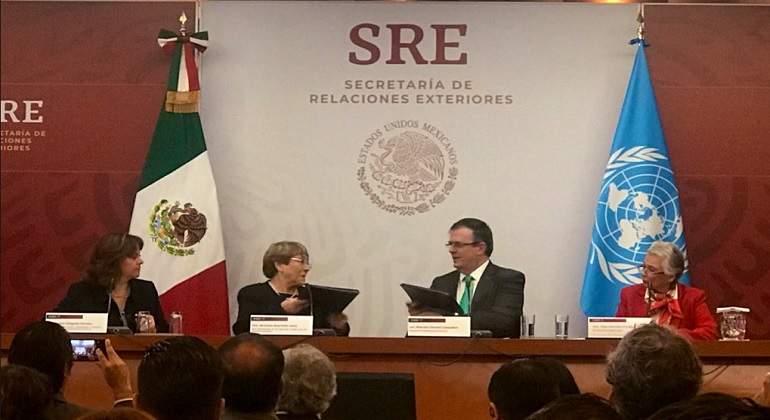 firma-convenio-ayotzinapa-770-420-ONU.jpg