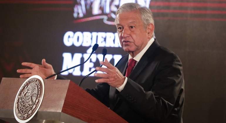 AMLO-conferencia-serio-770-420.jpg