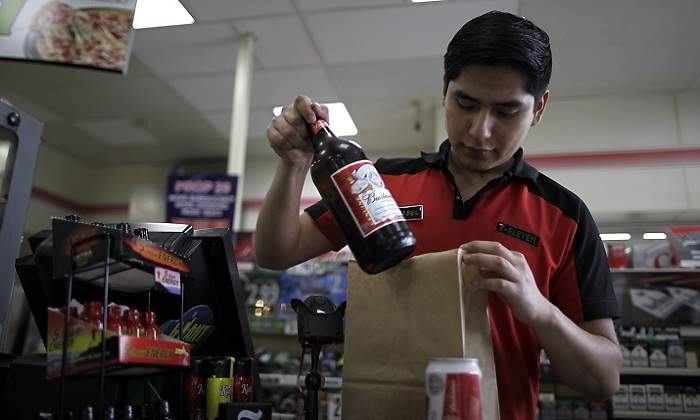 Joven-trabajador-Reuters.jpg