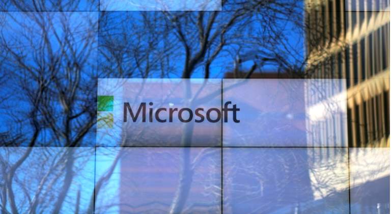 Microsoft-770-420-reuters.jpg
