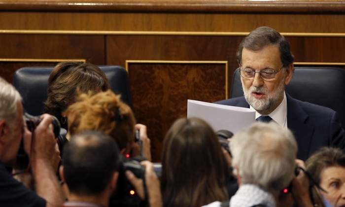 rajoy-comparecencia-parlamento-2-11octubre-efe.jpg