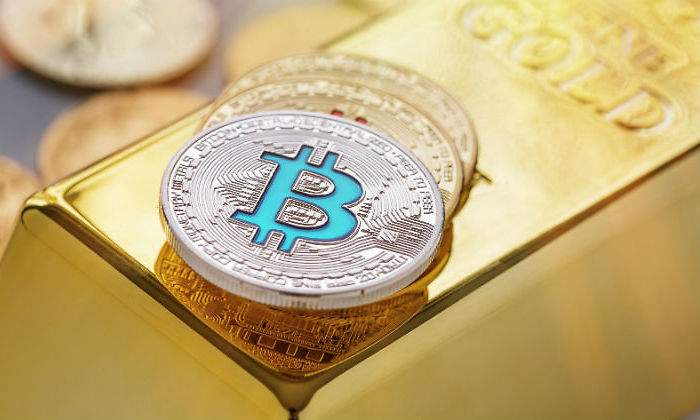 oro-bitcoin-dreamstime.jpg