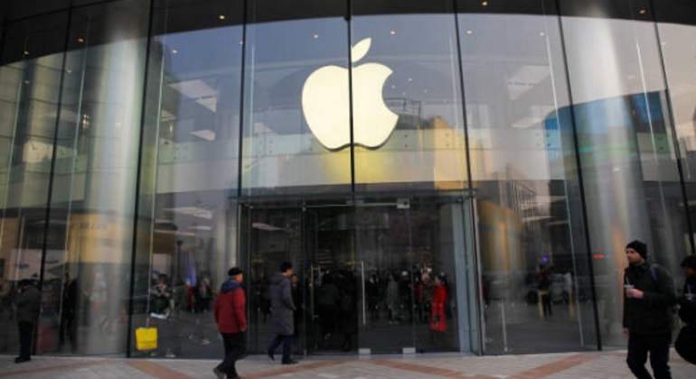 Apple-Reuters-770.jpg