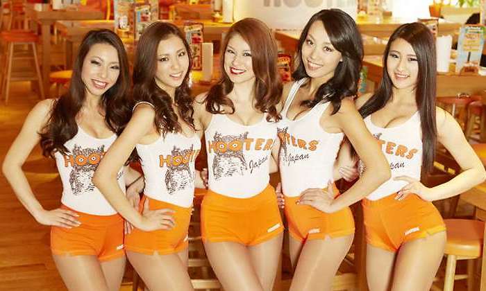 hooters-japon-770.jpg