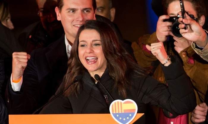 arrimadas-ines-celebra-21D.jpg