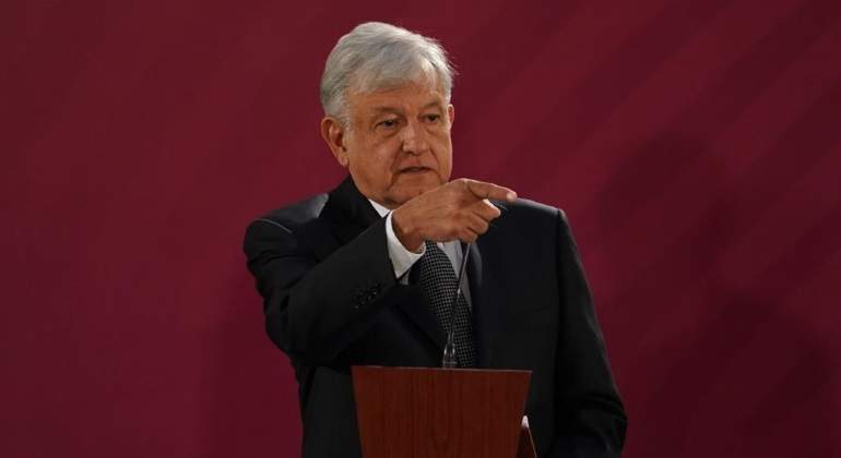 AMLO-primera-conferencia.jpg