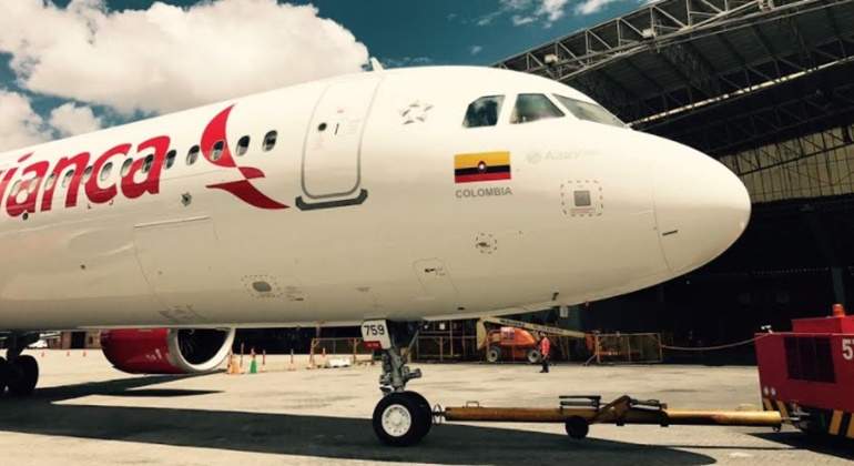 avianca-avion-trompa