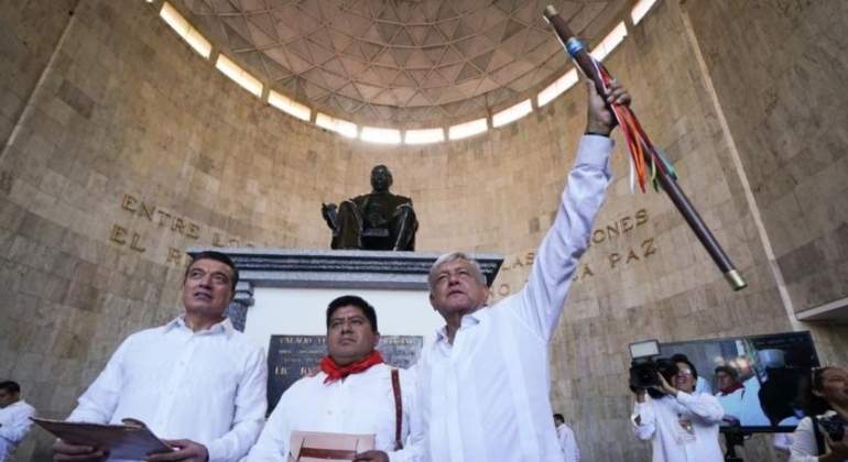 amlo-cfe.jpg