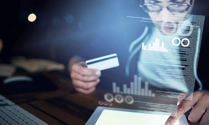 hacker-tarjeta-credito-ciberseguridad-getty.jpg
