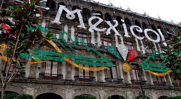 Entérate de cómo funcionará el comercio en estas Fiestas Patrias Entérate de cómo funcionará el comercio en estas Fiestas Patrias