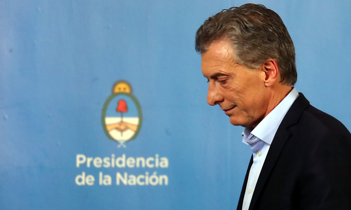 macri-bye-bye-reuters.png