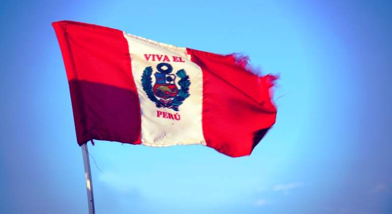 peru-bandera-getty.jpg