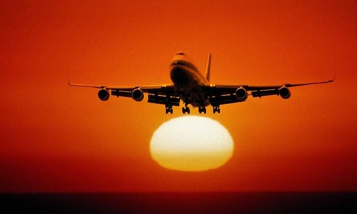 avion-boeing-747-amanecer.jpg
