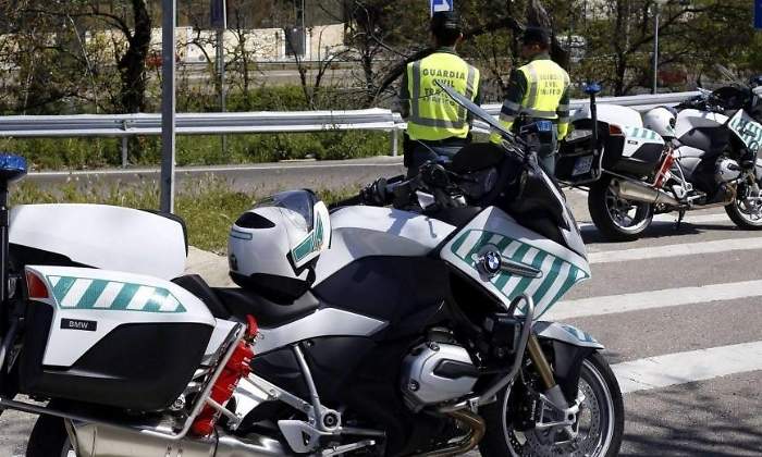 guardia-civil-moto-efe.jpg