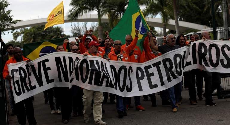 Petroleros-Brasil.jpeg