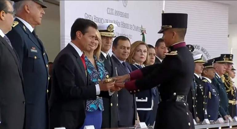 EPN-ninosheroes-presidencia.jpg