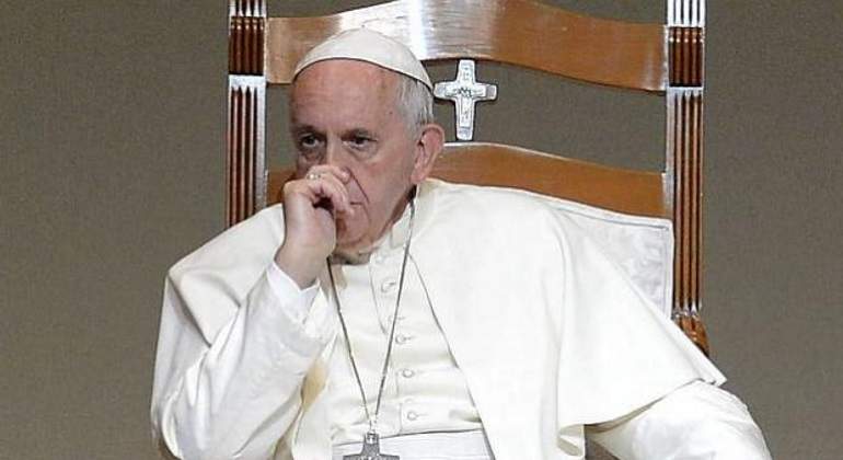 papa-reuters-420-770.jpg