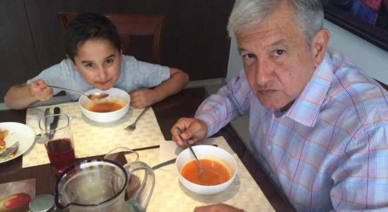 amlo-nutricion-campana.jpg