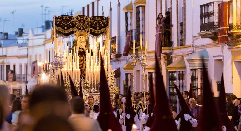 Un paso de Semana Santa en Marchena Sevilla