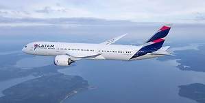 Latam reprograma y cancela vuelos hasta el 28 de abril por huelga de tripulantes de cabina