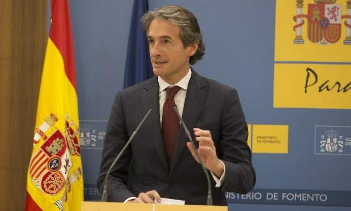 serna-inigo-bandera.jpg