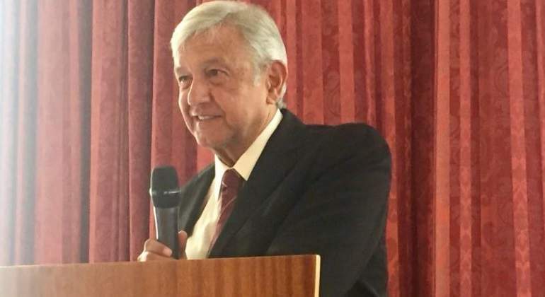 Amlo-Tw-770.jpg