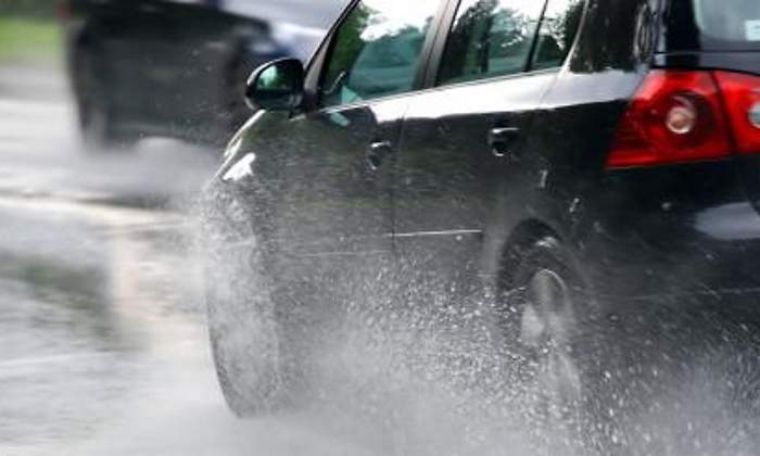 lluvia-conduccion.jpg