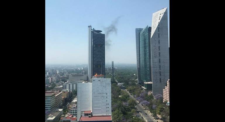 humo-torre-bancomer-770-420.jpg
