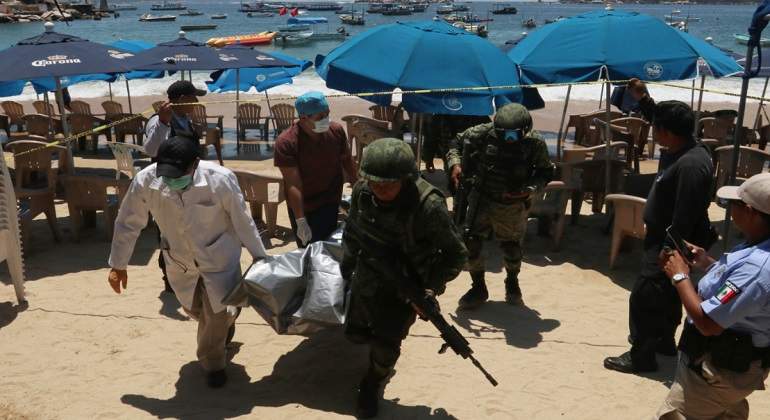 muerto-playa-acapulco-reuters-770-420-2.jpg