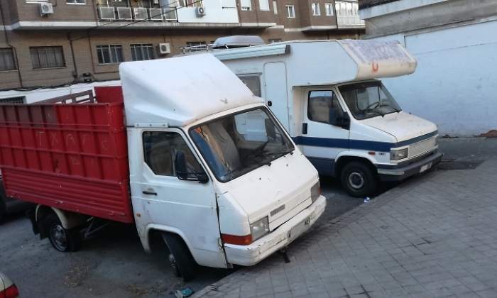 coche-viejo-furgoneta-mio.jpg