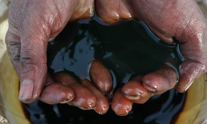 petroleo-ligero.jpg