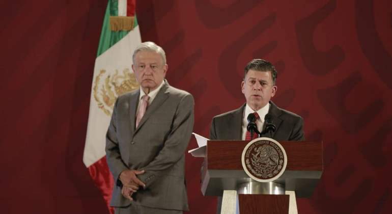 Ricardo-Sheffield-y-AMLO-facebook-SheffieldGto.jpg