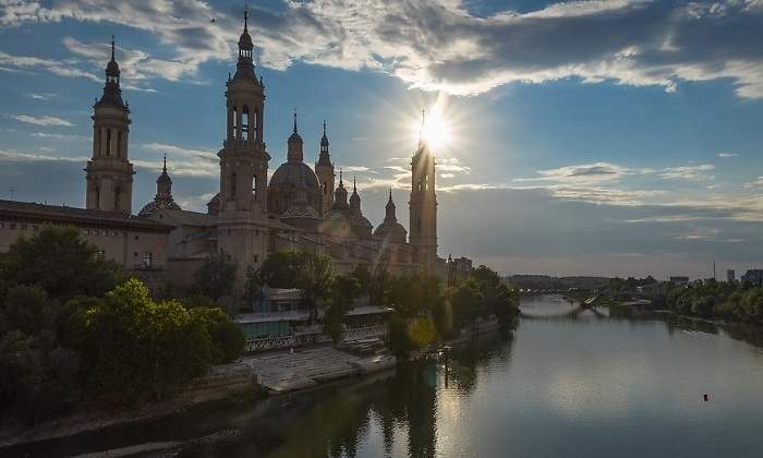 zaragoza-basilica-del-pilar-pixabay-770x420.jpg