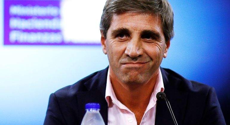 Luis-Caputo-Reuters.jpg