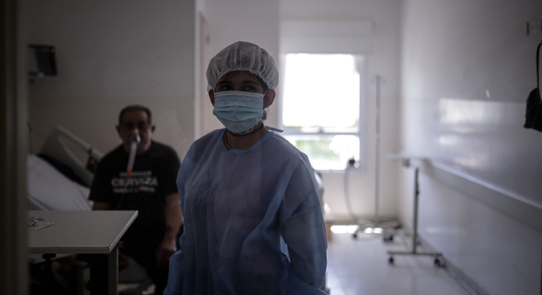 medico-latinoamerica-pandemia-efe.png