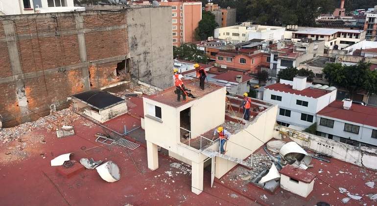 coquimbo-demolicion-sismo-770-420-TW-obras-GDF.jpg