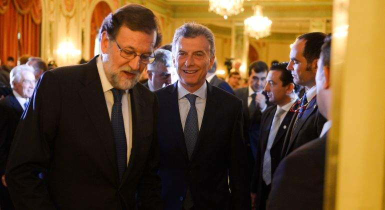 Mariano-Rajoy-y-Mauricio-Macri.jpg