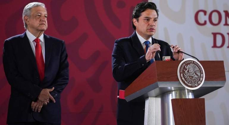 Zoe-Robledo-y-AMLO-CS.jpeg